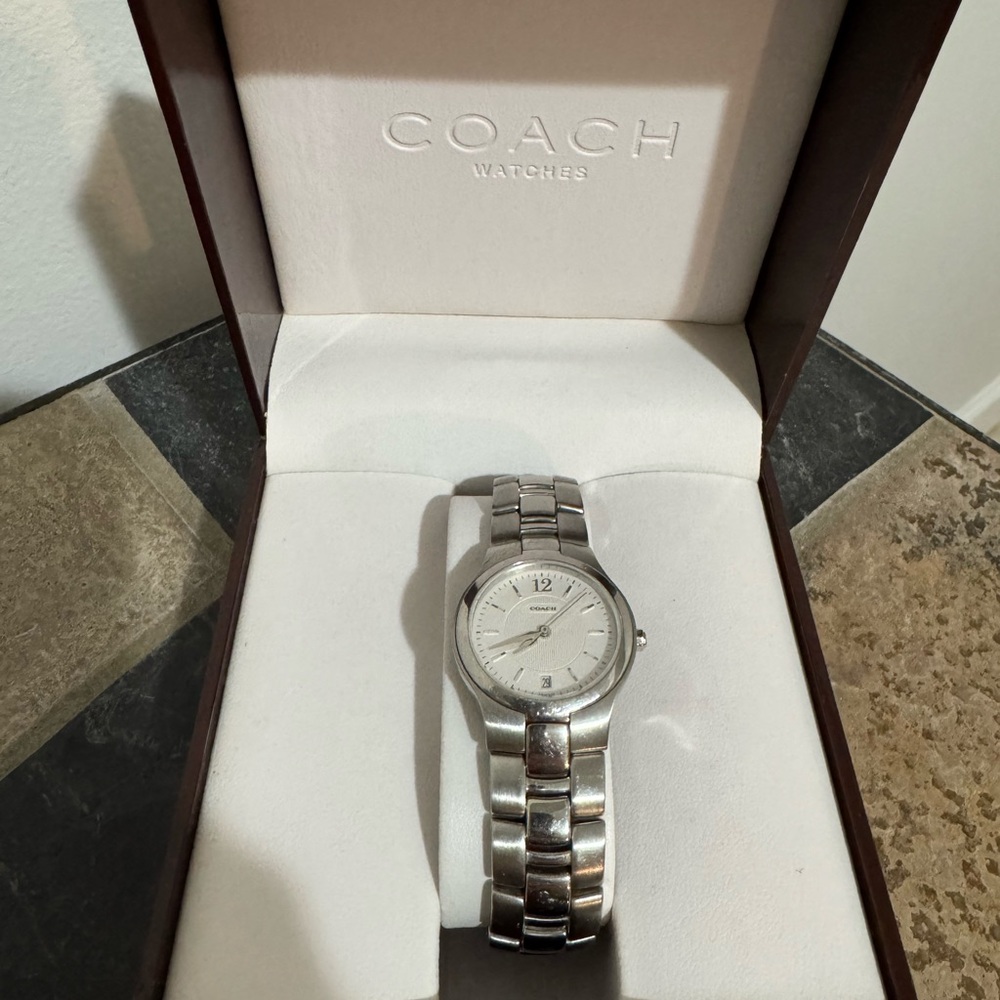 Coach Ladies 811 watch